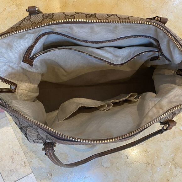 GUCCI large logo bag  - Picture 6 of 9